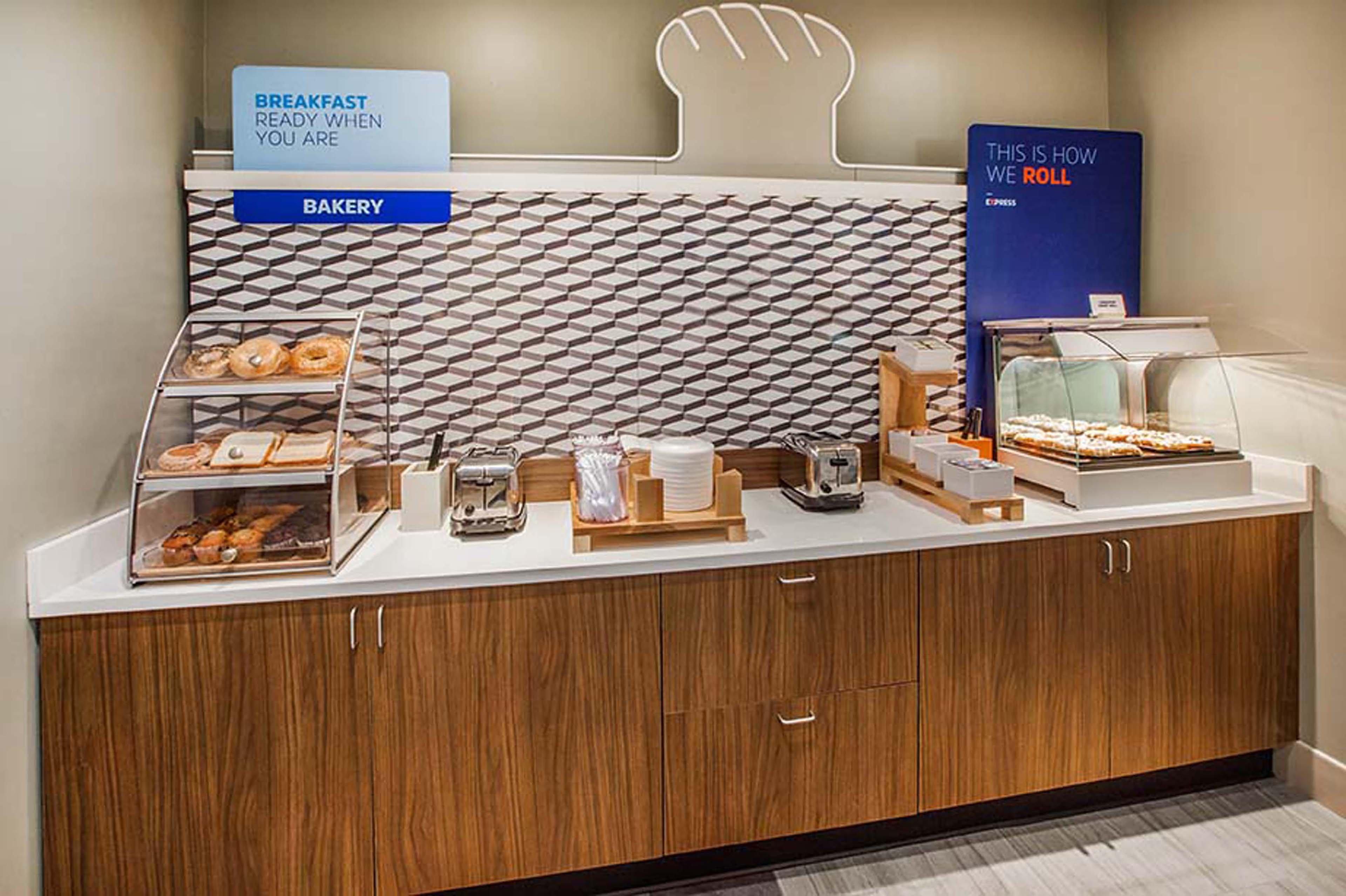Holiday Inn Express Athens By Ihg Zewnętrze zdjęcie